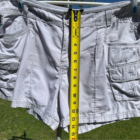 Calvin Kline Womens Performance Tan Shorts Size XL - Picture 3 of 12